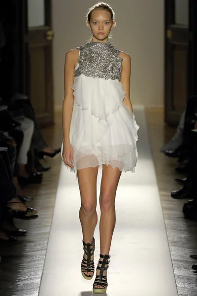 Look 18